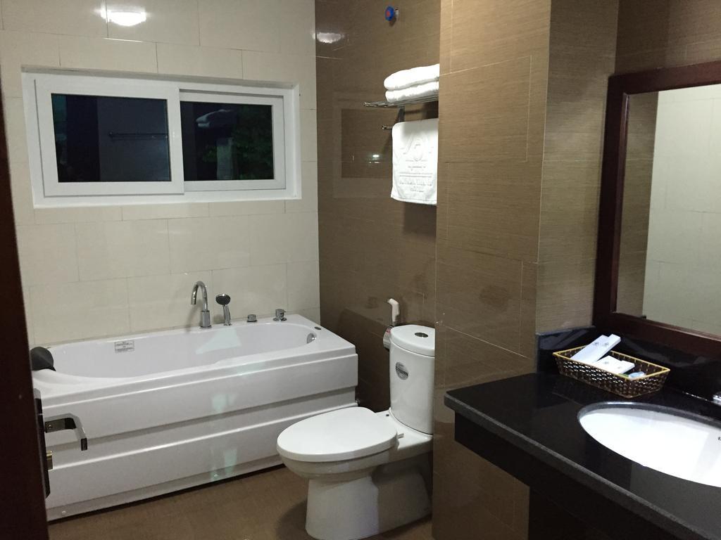 Khoa Thanh Hotel Hoa Binh Ruang foto