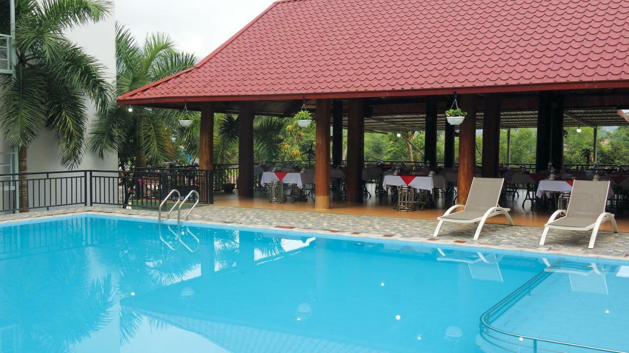 Khoa Thanh Hotel Hoa Binh Bagian luar foto
