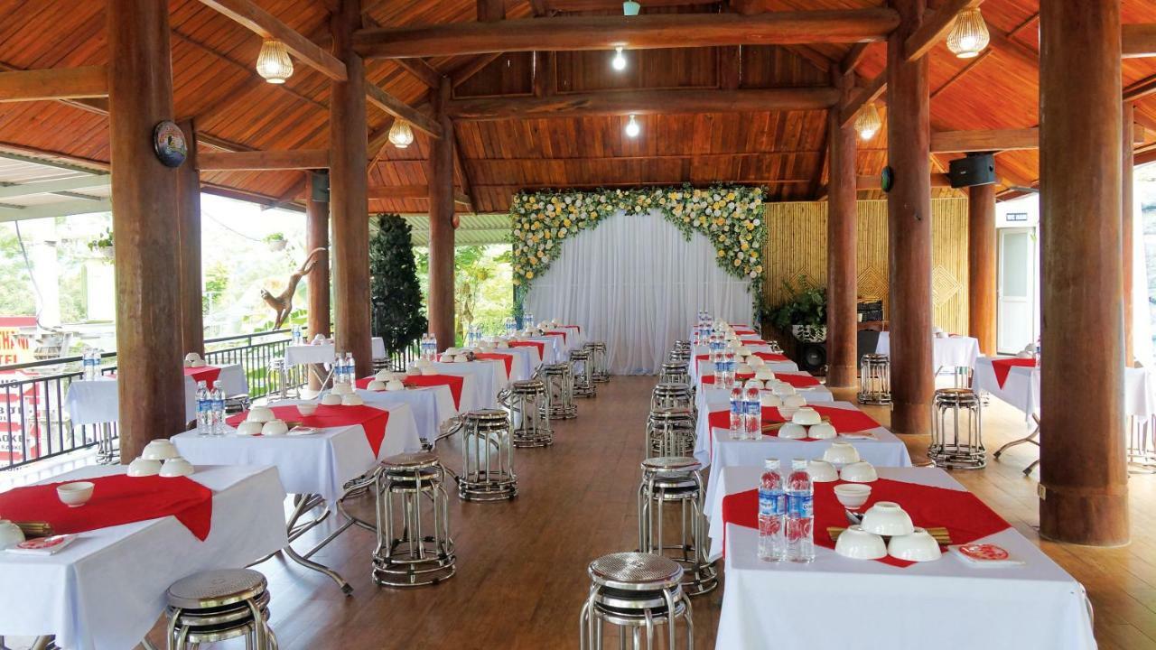 Khoa Thanh Hotel Hoa Binh Bagian luar foto